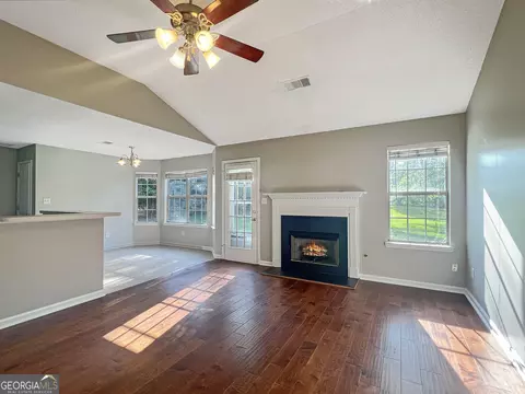 172 River View Ct, Hampton, GA 30228 photo 5