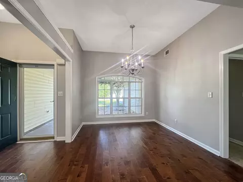 172 River View Ct, Hampton, GA 30228 photo 2