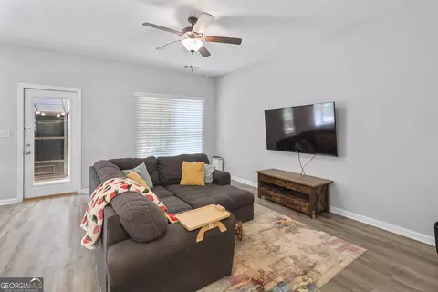 251 Edgemont Ct, Lagrange, GA 30240 photo 8