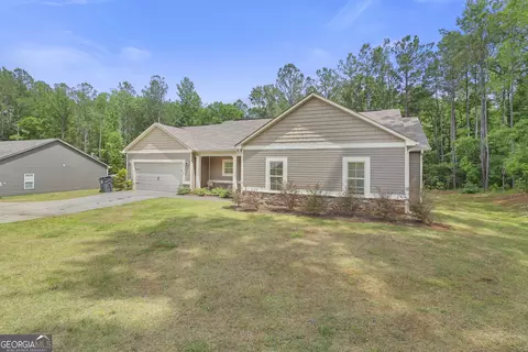 251 Edgemont Ct, Lagrange, GA 30240 photo 2