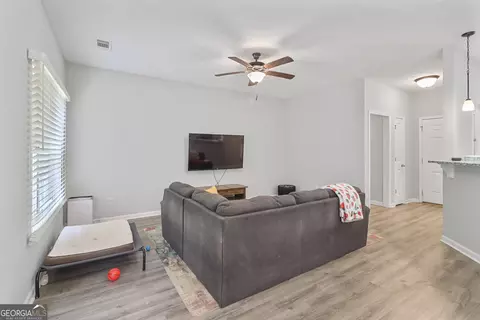 251 Edgemont Ct, Lagrange, GA 30240 photo 10