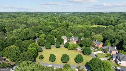 232 Rivergate Dr, Suwanee, GA 30024 photo 2