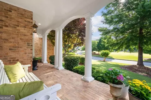232 Rivergate Dr, Suwanee, GA 30024 photo 4