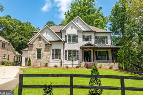 270 Apt 2 Cumming St, Alpharetta, GA 30009