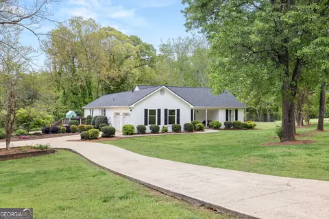1278 Chase Rd, Cornelia, GA 30531