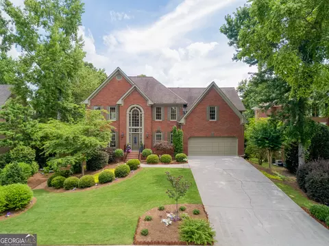 10300 Tuxford Dr, Alpharetta, GA 30022
