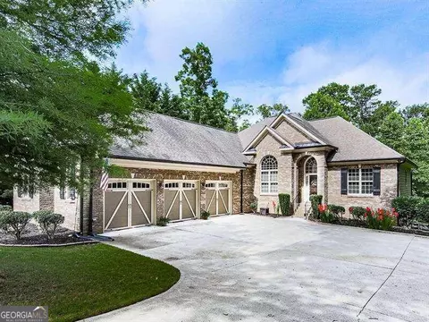 146 Sparrow Ln, Jasper, GA 30143