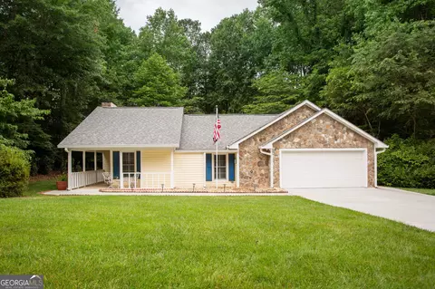 201 Kinrush Ct, Peachtree City, GA 30269