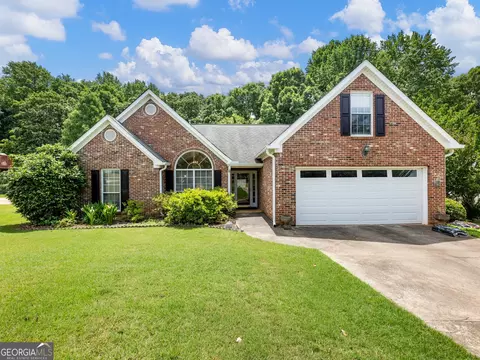 4541 Summerset Dr, Gainesville, GA 30507