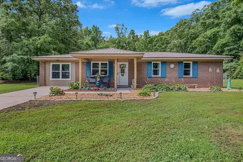 170 Lakeview Rd, Jackson, GA 30233