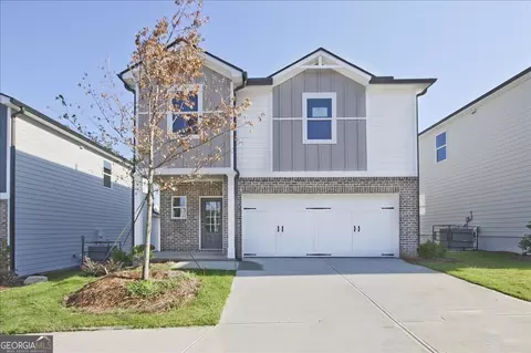 2752 Hawthorne Way, College Park, GA 30337