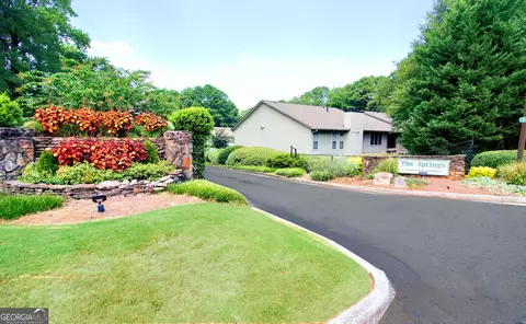 1271 Branch Dr, Tucker, GA 30084