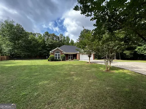 22 Trammel Rd, Pine Mountain, GA 31822