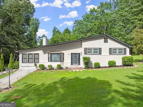 4609 Sequoia Cir, Oakwood, GA 30566