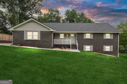 3038 Cardinal Lake Dr, Duluth, GA 30096