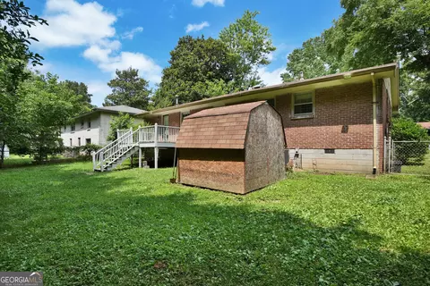 1094 Skylark Dr, Morrow, GA 30260 photo 7