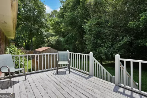 1094 Skylark Dr, Morrow, GA 30260 photo 8
