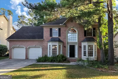 643 Radford Cir, Woodstock, GA 30188