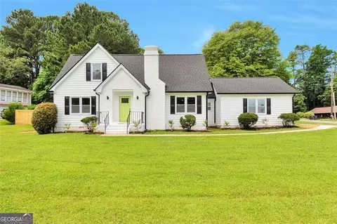 237 Rockbridge Rd SW, Lilburn, GA 30047