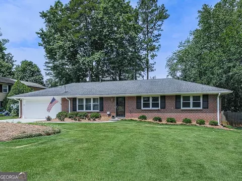 734 Huntington Pl SE, Marietta, GA 30067