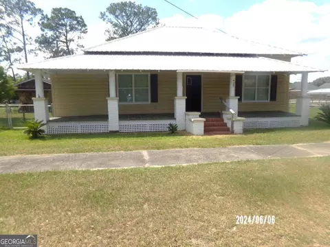 405 Jl Tyre St, Screven, GA 31560