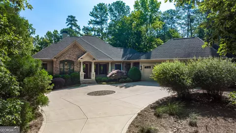1010 Parrotts Cv, Greensboro, GA 30642