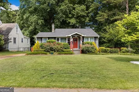2534 Constance St, East Point, GA 30344