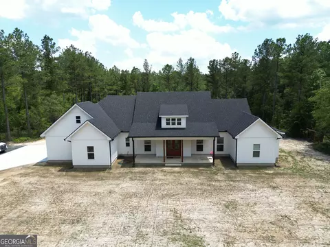 509 Apalachicola Trl, Dublin, GA 31021