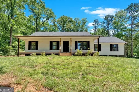 82 Buena Vista Cir SE, Cartersville, GA 30121