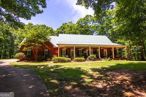 249 N X St, Hamilton, GA 31811