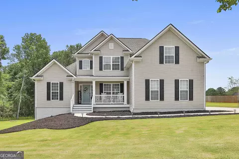 72 Meadows Dr, Senoia, GA 30276
