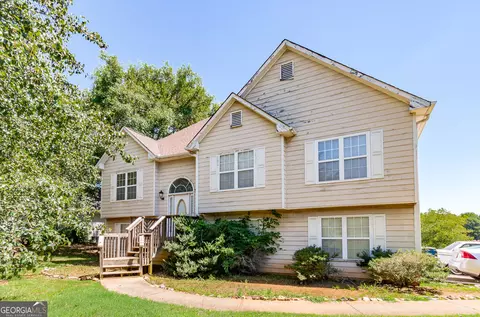 484 Lisa Cir, Winder, GA 30680