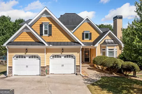 121 Royal Oaks Dr, Canton, GA 30115