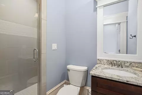 Bath - 187 Pine St, Commerce, GA 30529 photo 3 of 7