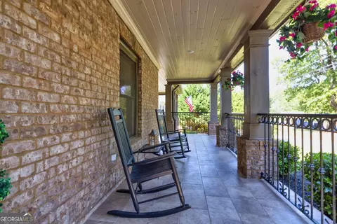 Exterior - 187 Pine St, Commerce, GA 30529 photo 9 of 23