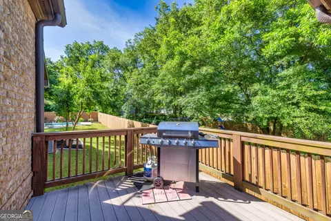 Exterior - 187 Pine St, Commerce, GA 30529 photo 12 of 23