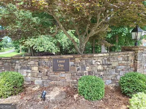 8 Azalea Drive, Hartwell, GA 30643