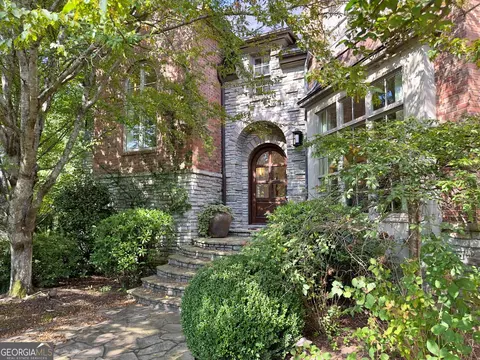4263 Irma Ct, Atlanta, GA 30327