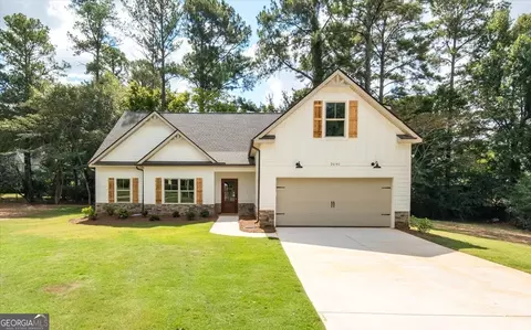 2040 Sequoya Dr, Perry, GA 31069