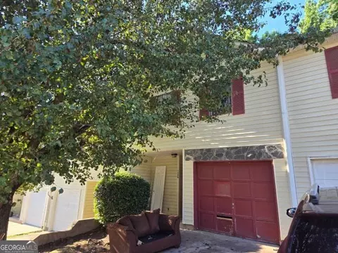 1406 Pine Tree Trl, College Park, GA 30349