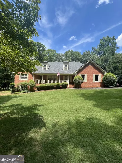 2143 Laurel Gate Ln, Monroe, GA 30655