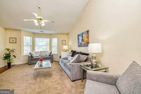 10582 Barberry Dr, Hampton, GA 30228 photo 5