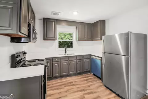 985 Nelson St, Jackson, GA 30233 photo 8