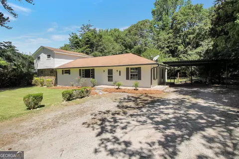 985 Nelson St, Jackson, GA 30233