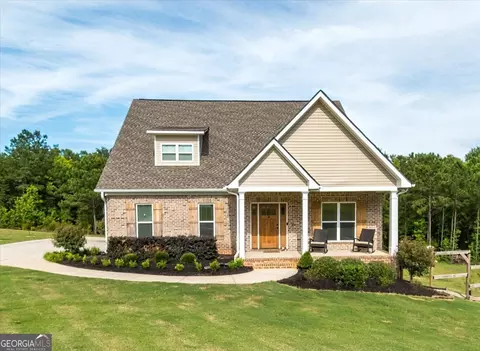219 Jackson Dr, Forsyth, GA 31029