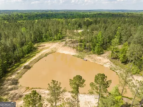 145 NW Bonner Rd, Milledgeville, GA 31061
