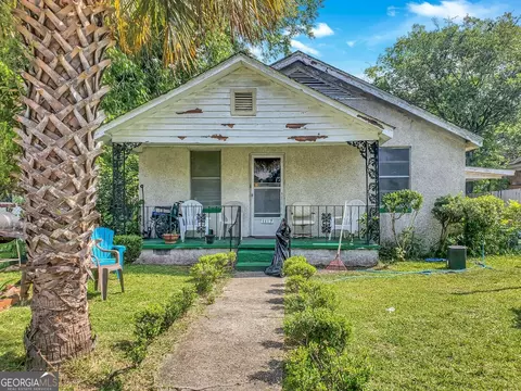 1117 E 41st St, Savannah, GA 31415