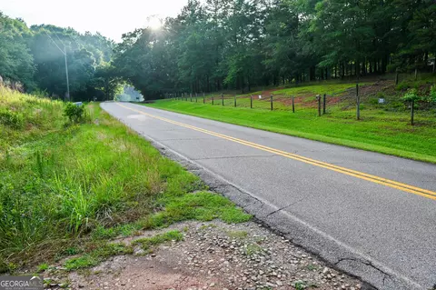 1241 Griffeth Rd, Colbert, GA 30628 photo 4
