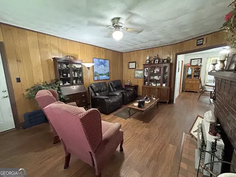 110 Mallory Dr, Lagrange, GA 30241 photo 3