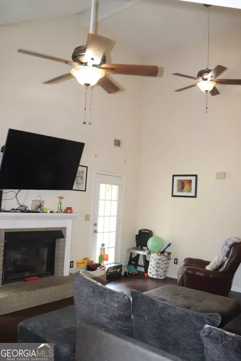 Other - 98 Lewis Cir, Commerce, GA 30529 photo 4 of 9